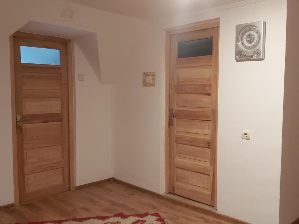 Pensiunea Schilacy Grosii Tiblesului Exteriör bild